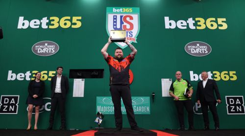 Michael Smith gewinnt die Bet365 US Darts Masters