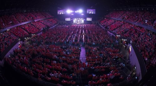 Die Ahoy Arena in Rotterdam war bis auf den letzten Platz gefüllt
